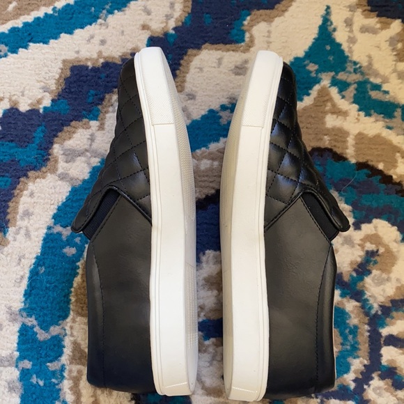 A New Day black slip on sneakers size 8.5 women’s - Picture 7 of 8